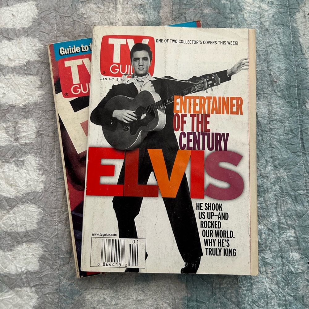 TV Guide : entertainer of the century ELVIS